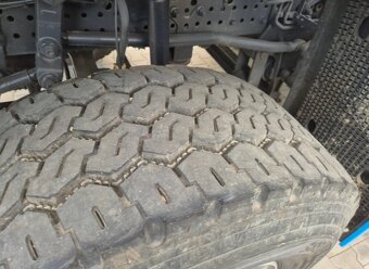 Mercedes-Benz AROCS 3243 - 8x4-Meiller S3+Bordmatik–EURO 6 - 12