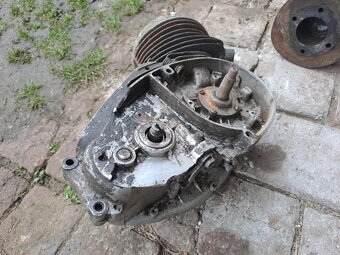 Motory ČZ 125/150 C, Jawa -ČZ 352,355 - 12