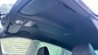 Vůz na náhradní díly Škoda Octavia 2 RS FL kombi 2010 CCZA L - 12