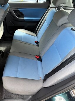 Fabia 1.2HTP 44KW 2007 109.842km - 12