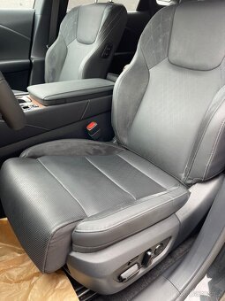 Lexus rx350h - 12