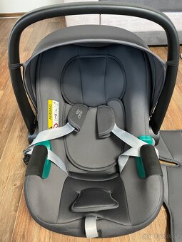 Vajíčko BRITAX BABY-SAFE 3 i-SIZE + základna 360 stupňů - 12