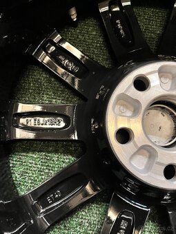 5x114,3 R18 Toyota Corolla 2019+ Alu disky - TOP STAV - 12
