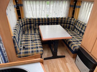 PRODÁNO Hobby de luxe 450, 2001, 4 osoby, stan, bojler - 12
