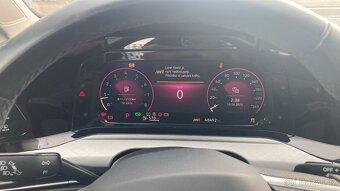 Volkswagen Golf VIII Variant Life eTSI - 12