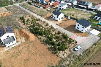 Prodej stavebního pozemku ( 731 m²), ul. Květná, Střelice - 12