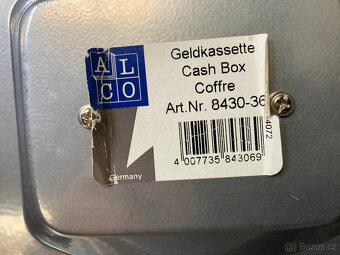 Pokladnička, trezorek, kasička, dva kusy za 500 k s poštou - 12