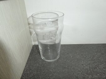 Pivní sklenice z Dánska - 12