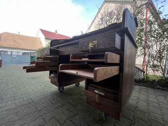 Americký starožitný psací stůl - 12