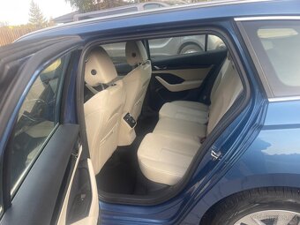 Škoda Octavia Combi 2.0TDi,110kw,DSG,17ALU - 12