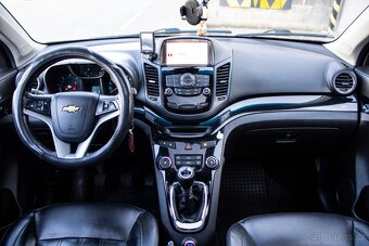 Chevrolet Orlando - 12