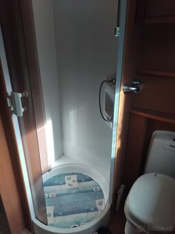 PRODÁM DVOUOSÝ KARAVAN CAMEO BESSACAR 550 GL - 12