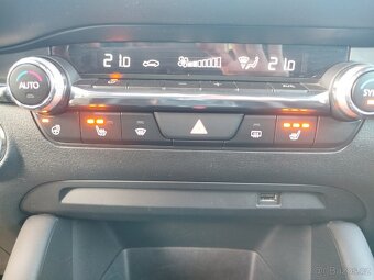Mazda 3 Comfort plus 2,0 90 kW-Top stav, servis-Prodáno - 12