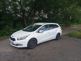 Kia ceed 1.6 crdi kombi 2014 - 12