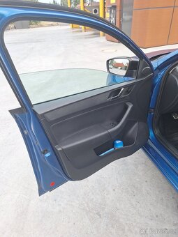 Škoda rapid spaceback 1,2 tsi - 12