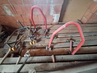 Díly, skútry, kola atd... - 12