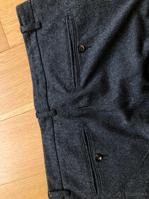 Tmavě šedé vzorované kalhoty s hedvábím Benetton Slim 38 - 12