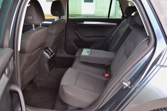 Škoda Superb 2.0 TDI 110kW Ambition Navi DSG TOP STAV - 12