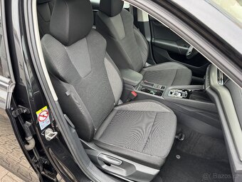 Škoda Octavia 4 2.0 TDI 110kW DSG Full LED Isofix DAB Navi - 12