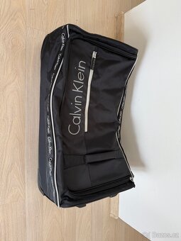 Cestovní taška Calvin Klein - 12
