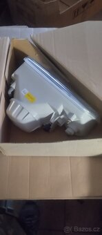 Škoda Favorit - Nové právě světlo,prahy atd - 12