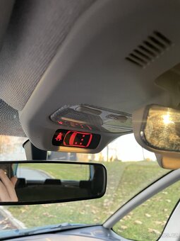 Citroën C3 Picasso 1.4i 70 kW - 12