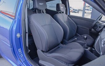 Renault Clio RS 2.0i 16V - 12