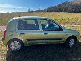 Renault Clio - 12