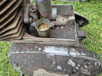 Motory jawa 250 592 a 559 panelka - 12