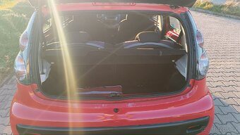 Citroen C1 1.01 + sada letních kol na discich - 12