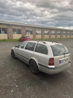 Škoda Octavia 1,9 TDI 96kw 6kvalt - 12