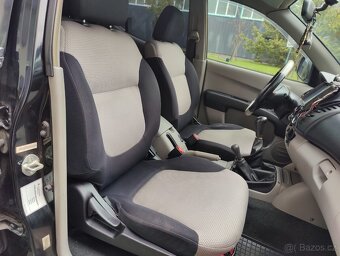 Mitsubishi L200 2,5 Di-D 4WD - 12