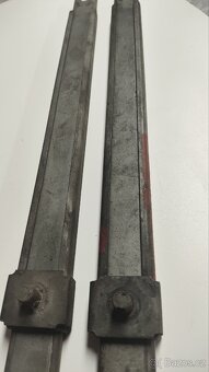 vzpěry Škoda 1203 1202 asi - 12