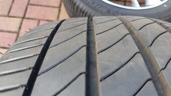 ALU kola MG HS 5x112 R18 pneu 235/50/18 zánovní sada - 12