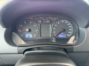 Volkswagen Polo, 1.2 69k REZERVACE - 12