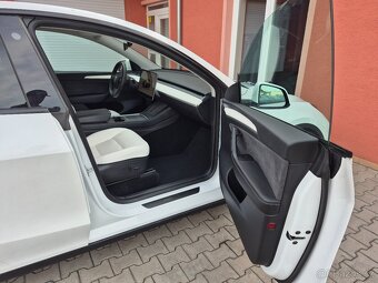Tesla Model Y Long Range 378kW - 12