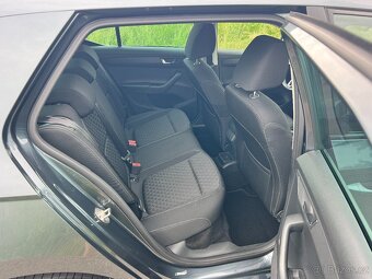 ► ŠKODA FABIA III 1.2 TSI 66KW DRIVE SPORT NAVIGACE-LED 17" - 12