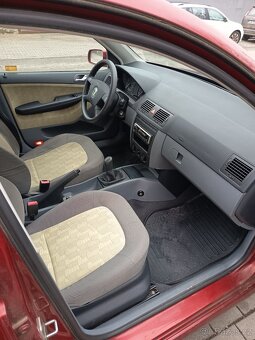 Škoda Fabia 1.4 r.v. 2001 - 12
