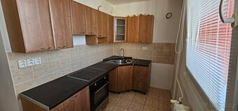 Prodej bytu 2+1, 56 m², Ostrava-Poruba, ul.Oty Synka - 12