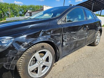 Volvo V40 D2 2.0 88kw 2017 - 12