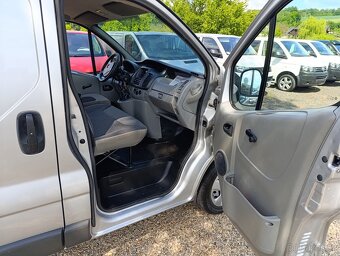 Opel Vivaro 2.0 DCi tažné 3místa - 12