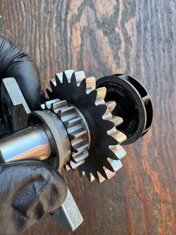 vyrovnávací hřídel vodní pumpy balancer ktm sxf 350 r 11-12 - 12