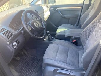 VW Touran - 12