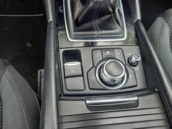 Mazda 3 2,0 Skyactiv 121kw Revolution 2017 DPH - 12