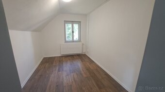 Pronájem rodinného domu 5+1 v lukrativní lokalitě Rožnova po - 12