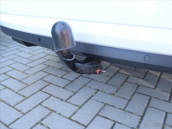 Škoda Octavia 2,0 TDi 110kW DSG Style Combi ČR 1.maj CR 7DSG - 12