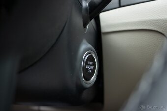 Škoda Superb Combi 2.0 TDI 140kw 4x4 DSG / AJ NA SPLÁTKY / - 12