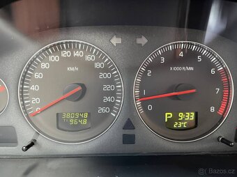 Volvo S60 2.5T 154kW Automat - 12