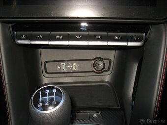 MG ZS 1.5i DVVT 106PS Essential - 12