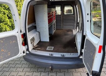 Volkswagen Caddy 1,9TDi MAXI Nová STK regály nafta - 12